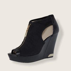Vince Camuto Black Wakeman Wedge, 9.5